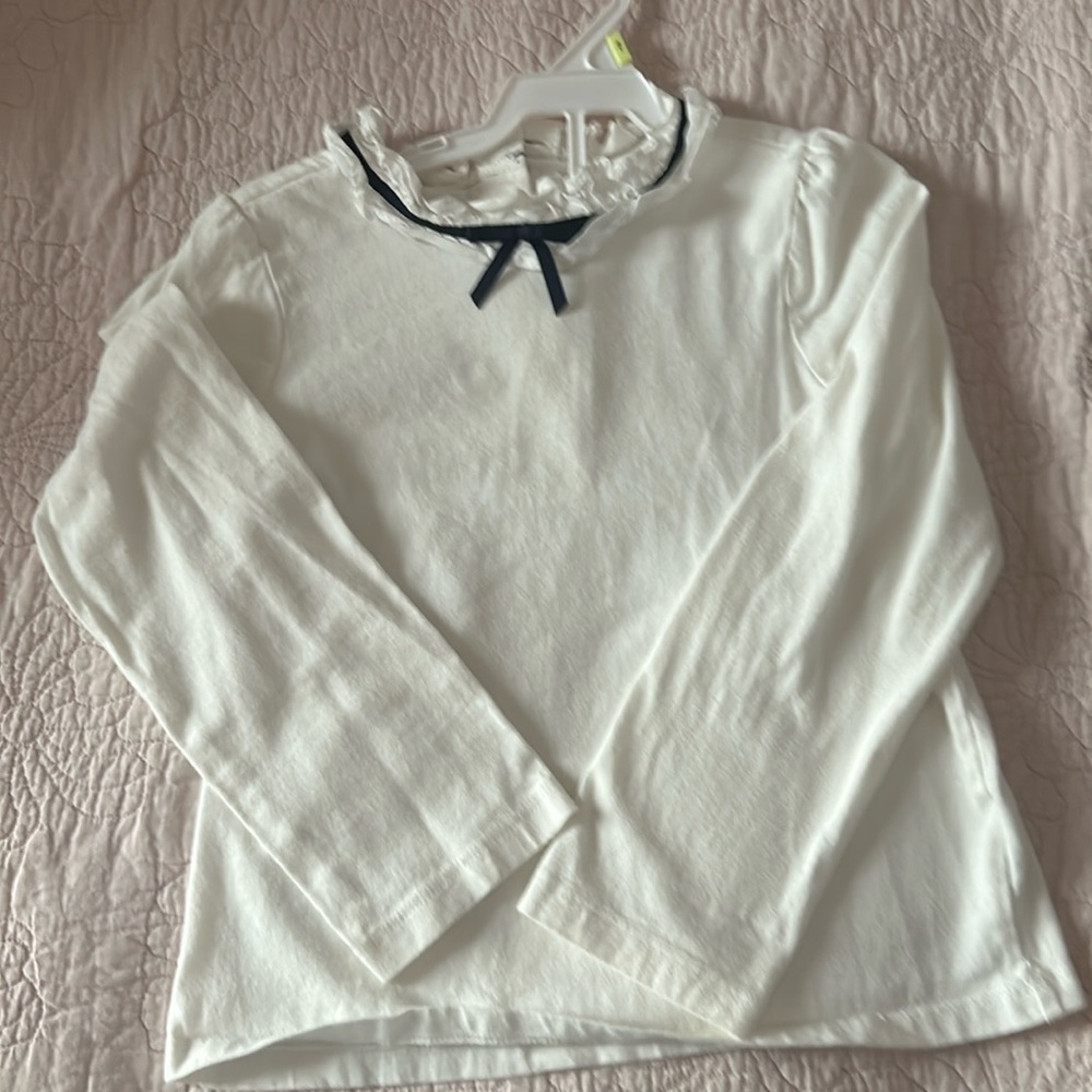 Janie and Jack Gil’s size 6 blouse cream with blue ribbon